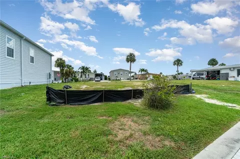 17860 Stevens Blvd, Fort Myers Beach, FL 33931