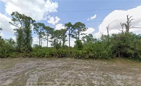 865 Gulf Ln, Lehigh Acres, FL 33974