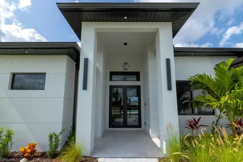 1714 NW 20th Ter, Cape Coral, FL 33993