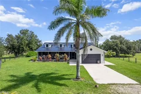 3275 Sand Rd, Cape Coral, FL 33993