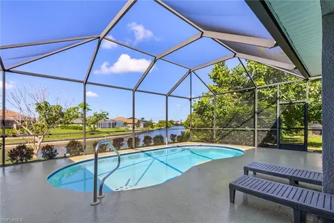 228 Nicholas Pkwy E, Cape Coral, FL 33990