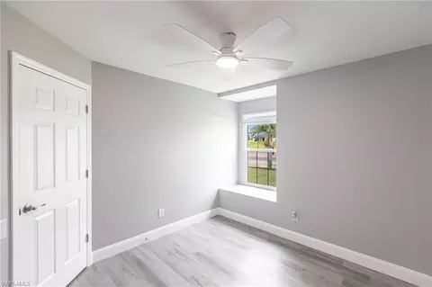 1214 NE 5th Pl, Cape Coral, FL 33909