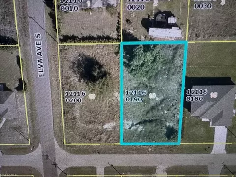 2616 44th St SW, Lehigh Acres, FL 33976
