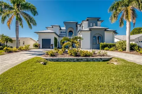 1436 Viking Ct, Cape Coral, FL 33904