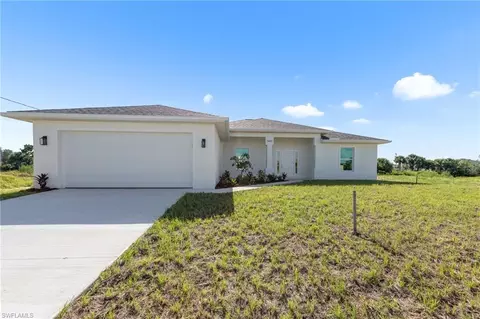 3441 NE 14th Pl, Cape Coral, FL 33909