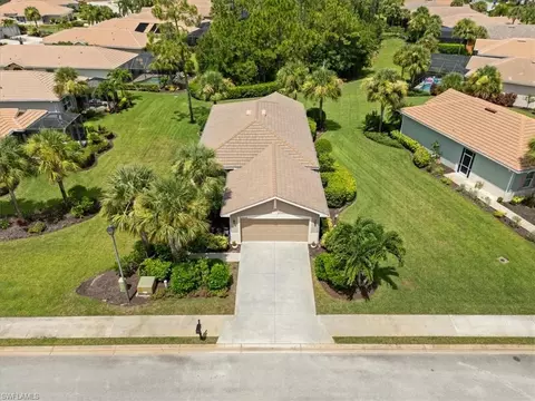 10648 Camarelle Cir, Fort Myers, FL 33913