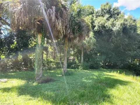 830 Case Rd, Labelle, FL 33935 photo 4