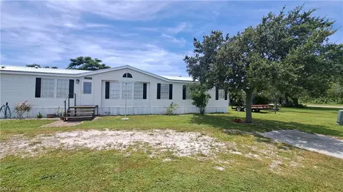 1811 Matthew Loop, Clewiston, FL 33440 photo 5