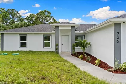 736 Aprile Ave S, Lehigh Acres, FL 33974