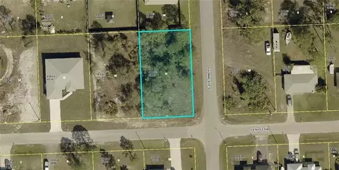 3800 10th St SW, Lehigh Acres, FL 33976