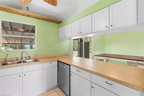 Kitchen - 3595 Golden Gate Blvd E, Naples, FL 34120 photo 2 of 4