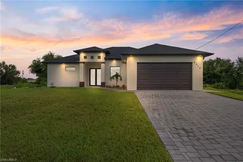 4219 8th St SW, Lehigh Acres, FL 33976