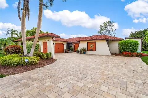 694 Astarias Cir, Fort Myers, FL 33919