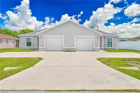 923 SE 925 Se 13th Ter, Cape Coral, FL 33990