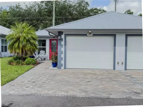 202 Village Cir #20, Labelle, FL 33935