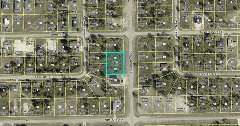 952 Columbus Blvd S, Lehigh Acres, FL 33974