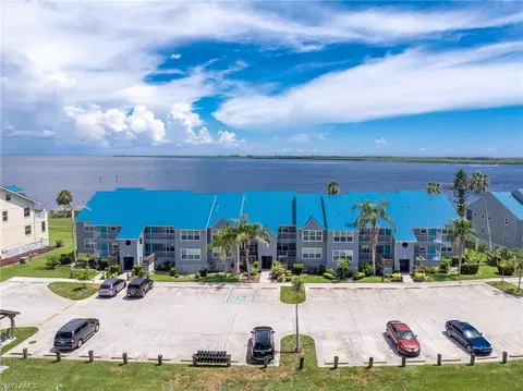 4410 Warren Ave #406, Port Charlotte, FL 33953