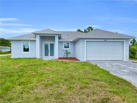 1137 Ecrue St E, Lehigh Acres, FL 33974