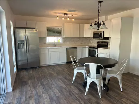 1165 Palm Ave #5C, North Fort Myers, FL 33903