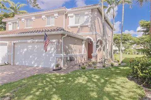 10007 Chiana Cir, Fort Myers, FL 33905