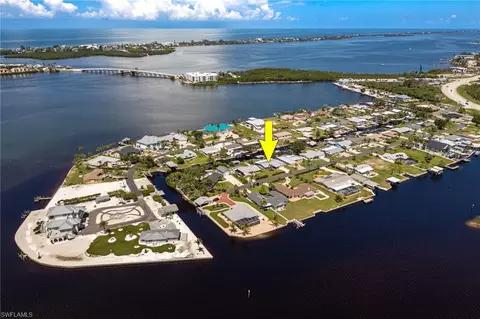 1464 Deer Creek Dr, Englewood, FL 34223