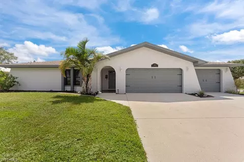 102 SE 15th Ave, Cape Coral, FL 33990