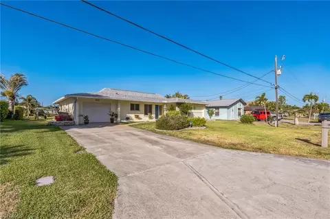1322 SE 42nd St, Cape Coral, FL 33904