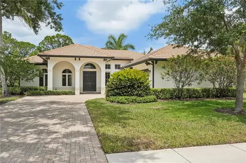 367 Saddlebrook Ln, Naples, FL 34110 photo 27