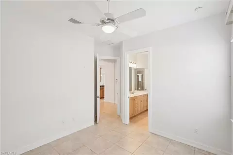 367 Saddlebrook Ln, Naples, FL 34110 photo 17