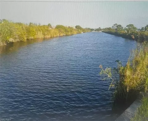 2304 NW 25th Ter, Cape Coral, FL 33993
