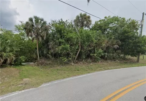 1630 Viscaya Dr, Port Charlotte, FL 33952