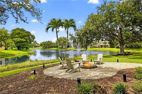 8431 Hollow Brook Cir, Naples, FL 34119