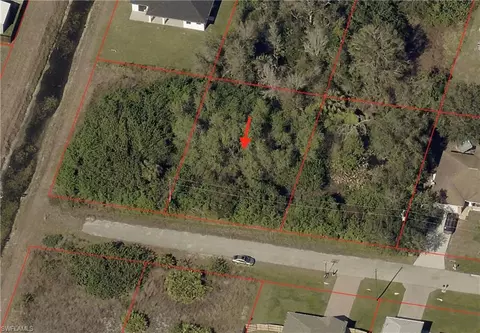 3816 34th St SW, Lehigh Acres, FL 33976