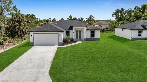 2605 28th St W, Lehigh Acres, FL 33971