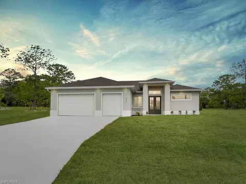 2203 NE 15th St, Cape Coral, FL 33909