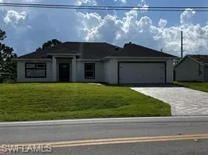 819 Alvin Ave, Lehigh Acres, FL 33971