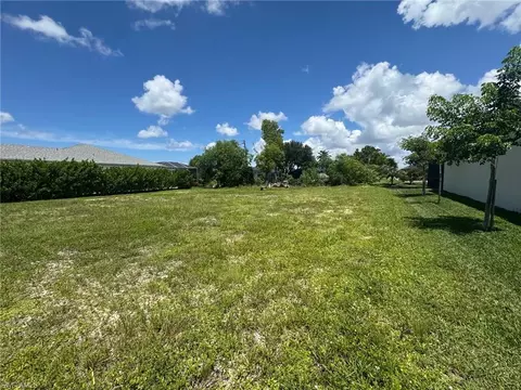 1217 SW 24th St, Cape Coral, FL 33991