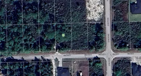 3304 63rd St W, Lehigh Acres, FL 33971