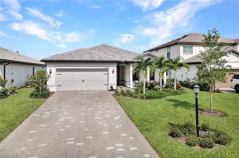 Exterior - 20442 Pebble Glen Dr, Estero, FL 33928 photo 7 of 8
