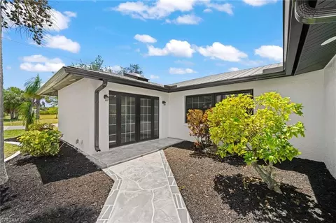 1900 SW 54th St, Cape Coral, FL 33914