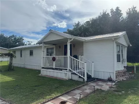 1115 Shady Ln, Moore Haven, FL 33471