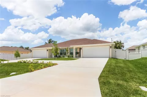 3726 SW 16th Pl, Cape Coral, FL 33914
