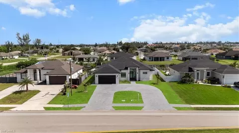 2125 SW Trafalgar Pkwy, Cape Coral, FL 33991