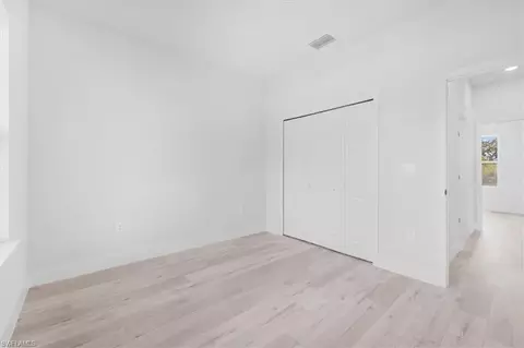 Bedroom - 4867 Myrtle Beach Dr, Sebring, FL 33872 photo 4 of 6