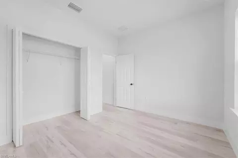 Bedroom - 4867 Myrtle Beach Dr, Sebring, FL 33872 photo 3 of 6