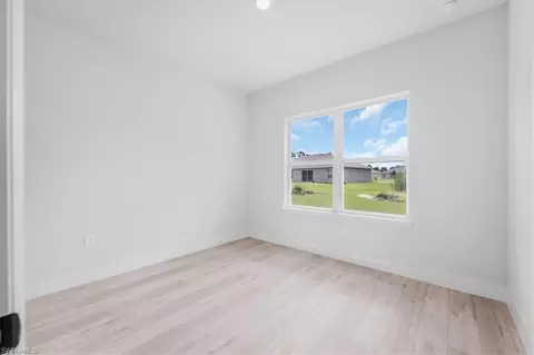 Bedroom - 4867 Myrtle Beach Dr, Sebring, FL 33872 photo 1 of 6