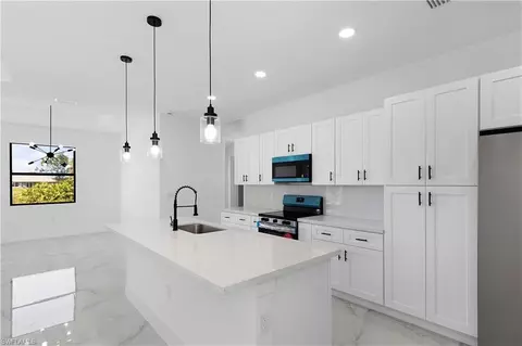 1024 Harwood Ave S, Lehigh Acres, FL 33974