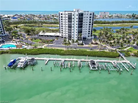 4198 Bay Beach Ln #113, Fort Myers Beach, FL 33931