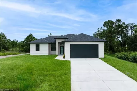 3502 28th St SW, Lehigh Acres, FL 33976