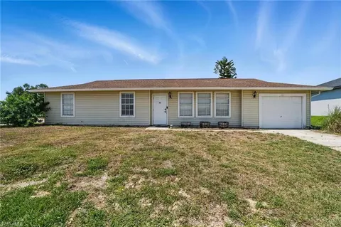 1317 NE 15th Ter, Cape Coral, FL 33909
